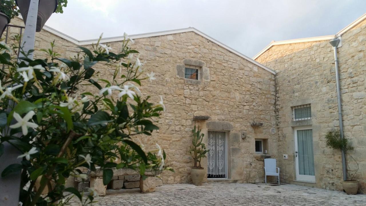 Valata Minusa Country Resort Cannizzara Εξωτερικό φωτογραφία