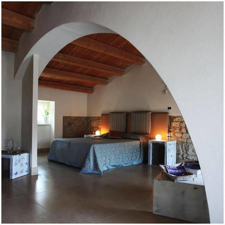 Valata Minusa Country Resort Cannizzara Εξωτερικό φωτογραφία